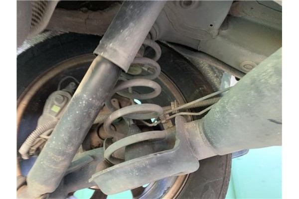 Recambio de muelle amortiguacion para renault grand scénic iii (jz0/1_) 1.5 dci referencia OEM IAM 550200011R 550200029R 
