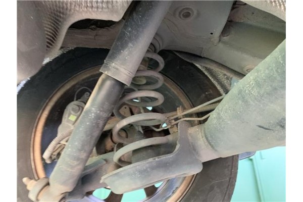 Recambio de muelle amortiguacion para renault grand scénic iii (jz0/1_) 1.5 dci referencia OEM IAM 550200011R 550200029R 