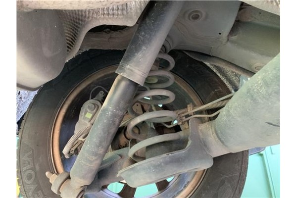 Recambio de muelle amortiguacion para renault grand scénic iii (jz0/1_) 1.5 dci referencia OEM IAM 550200011R 550200029R 