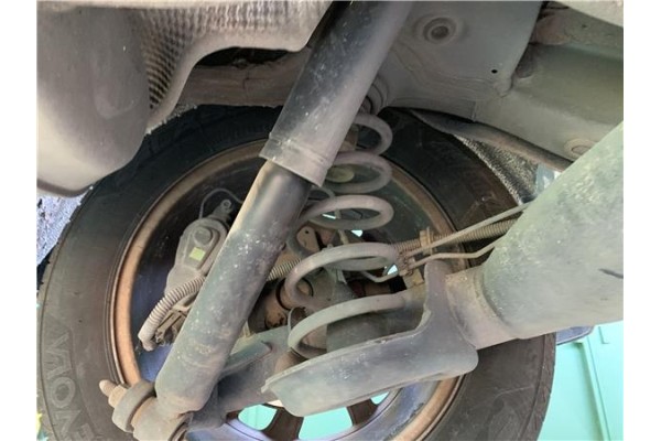 Recambio de muelle amortiguacion para renault grand scénic iii (jz0/1_) 1.5 dci referencia OEM IAM 550200011R 550200029R 