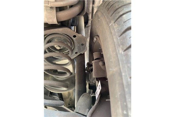 Recambio de amortiguador trasero derecho para ford focus berlina (cew) 1.0 business referencia OEM IAM 1880579  