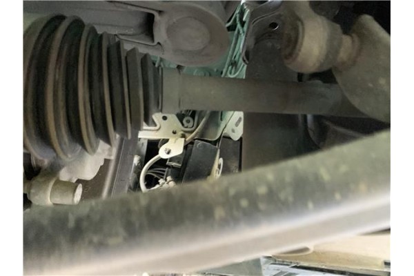 Recambio de palier delantero izquierdo para renault grand scénic iii (jz0/1_) 1.5 dci referencia OEM IAM 8200788672 391013387R 