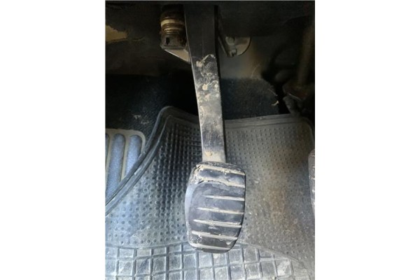 Recambio de pedal embrague para renault grand scénic iii (jz0/1_) 1.5 dci referencia OEM IAM 465030037R  