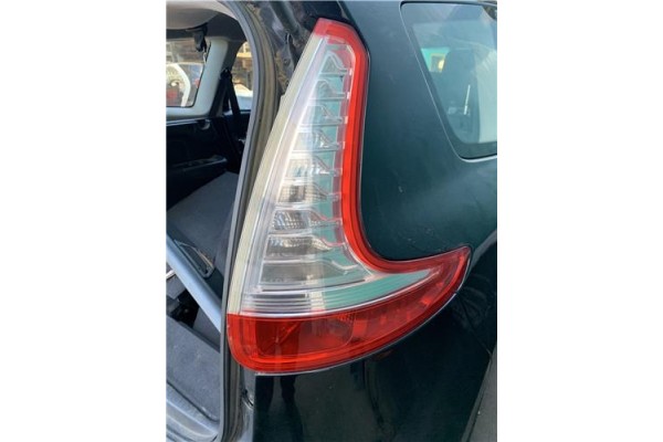 Recambio de piloto trasero derecho para renault grand scénic iii (jz0/1_) 1.5 dci referencia OEM IAM 265501650R  