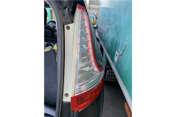 Recambio de piloto trasero derecho para renault grand scénic iii (jz0/1_) 1.5 dci referencia OEM IAM 265501650R  