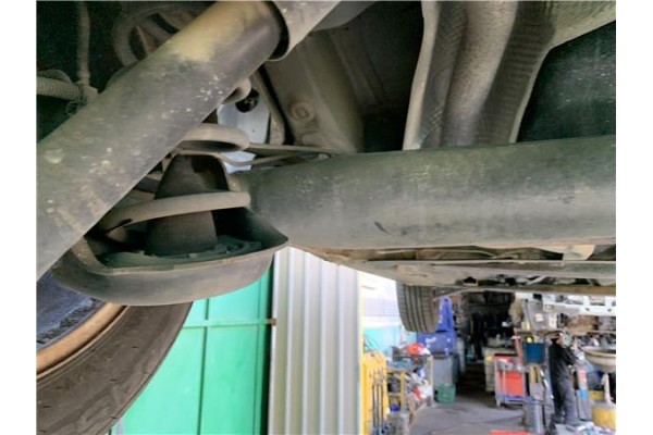 Recambio de puente trasero para renault grand scénic iii (jz0/1_) 1.5 dci referencia OEM IAM 555010473R  