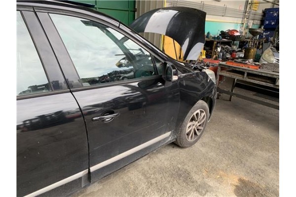 Recambio de puerta delantero derecha para renault grand scénic iii (jz0/1_) 1.5 dci referencia OEM IAM 801003028R 801009742R 