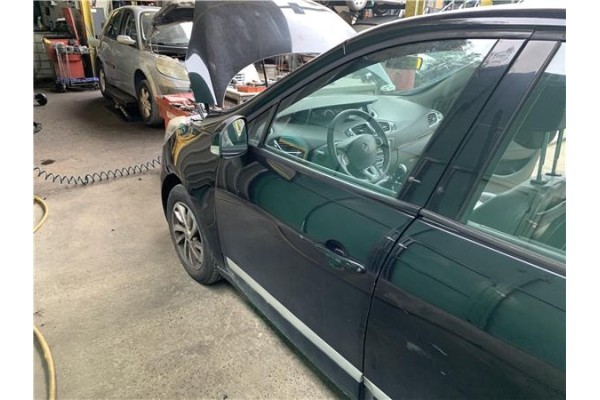Recambio de puerta delantero izquierda para renault grand scénic iii (jz0/1_) 1.5 dci referencia OEM IAM 801016886R  