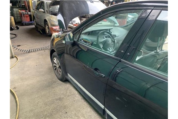 Recambio de puerta delantero izquierda para renault grand scénic iii (jz0/1_) 1.5 dci referencia OEM IAM 801016886R  