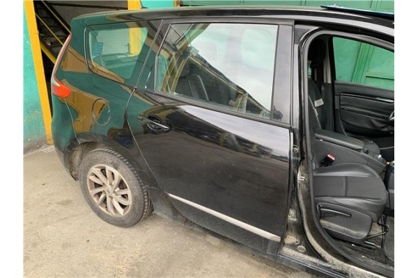 Recambio de puerta trasero derecha para renault grand scénic iii (jz0/1_) 1.5 dci referencia OEM IAM 821006386R 821006014R 