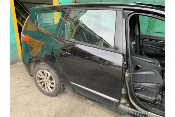 Recambio de puerta trasero derecha para renault grand scénic iii (jz0/1_) 1.5 dci referencia OEM IAM 821006386R 821006014R 