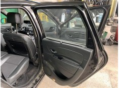 Recambio de puerta trasero derecha para renault grand scénic iii (jz0/1_) 1.5 dci referencia OEM IAM 821006386R 821006014R 