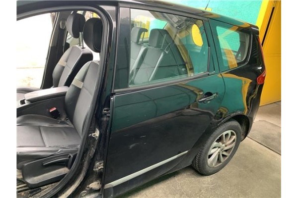 Recambio de puerta trasero izquierda para renault grand scénic iii (jz0/1_) 1.5 dci referencia OEM IAM 821010108R 821003885R 