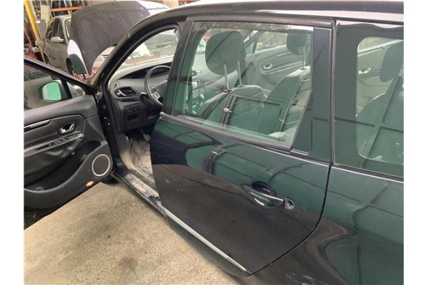 Recambio de puerta trasero izquierda para renault grand scénic iii (jz0/1_) 1.5 dci referencia OEM IAM 821010108R 821003885R 