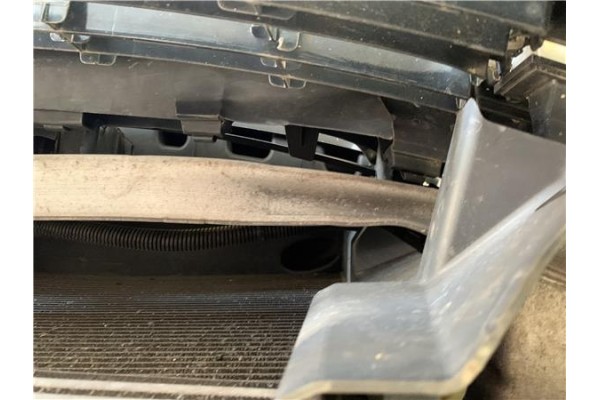 Recambio de refuerzo paragolpes para renault grand scénic iii (jz0/1_) 1.5 dci referencia OEM IAM 752100003R  