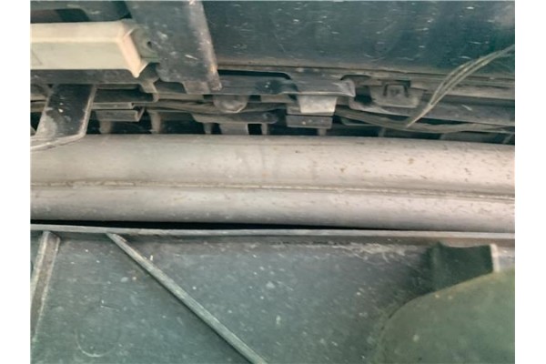 Recambio de refuerzo paragolpes trasero para renault grand scénic iii (jz0/1_) 1.5 dci referencia OEM IAM 756100013R  