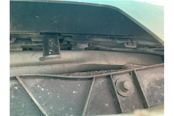 Recambio de refuerzo paragolpes trasero para renault grand scénic iii (jz0/1_) 1.5 dci referencia OEM IAM 756100013R  