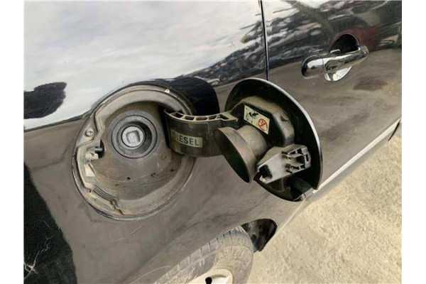 Recambio de tapa exterior combustible para renault grand scénic iii (jz0/1_) 1.5 dci referencia OEM IAM 788300005R 781200018R 