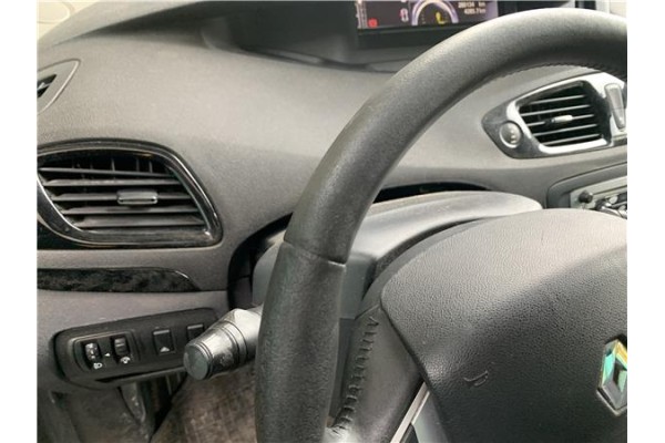 Recambio de volante para renault grand scénic iii (jz0/1_) 1.5 dci referencia OEM IAM 484009812R  