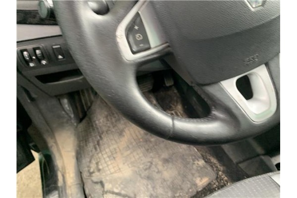 Recambio de volante para renault grand scénic iii (jz0/1_) 1.5 dci referencia OEM IAM 484009812R  