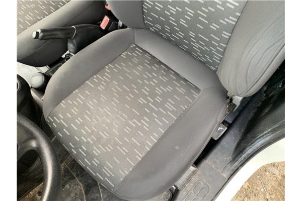Recambio de asiento delantero izquierdo para opel combo d 1.3 cargo l1h1 2,2t referencia OEM IAM 95511926  