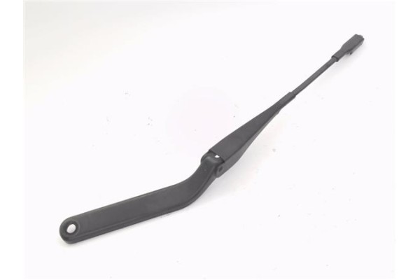 Recambio de brazo limpiaparabrisas delantero izquierdo para bmw serie 1 berlina (e81/e87) 2.0 118d referencia OEM IAM 6161945000
