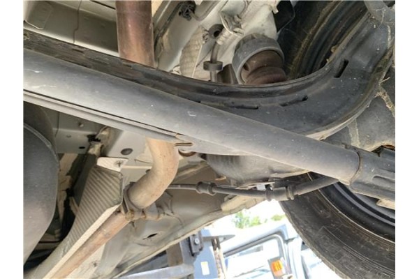 Recambio de brazo inferior trasero derecho para opel combo d 1.3 cargo l1h1 2,2t referencia OEM IAM 95515341 95527696 