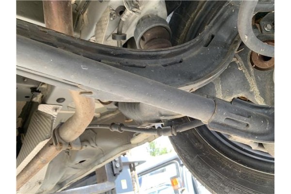 Recambio de brazo inferior trasero derecho para opel combo d 1.3 cargo l1h1 2,2t referencia OEM IAM 95515341 95527696 