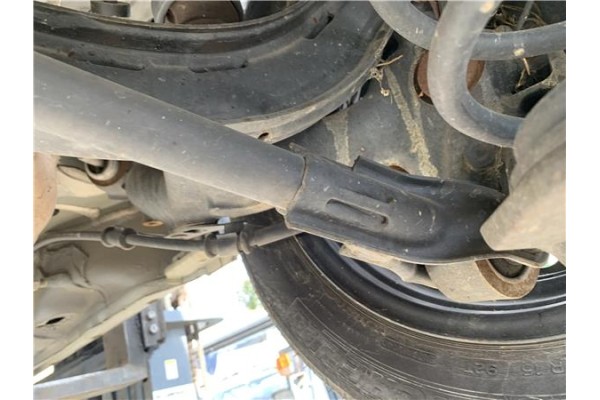 Recambio de brazo inferior trasero derecho para opel combo d 1.3 cargo l1h1 2,2t referencia OEM IAM 95515341 95527696 