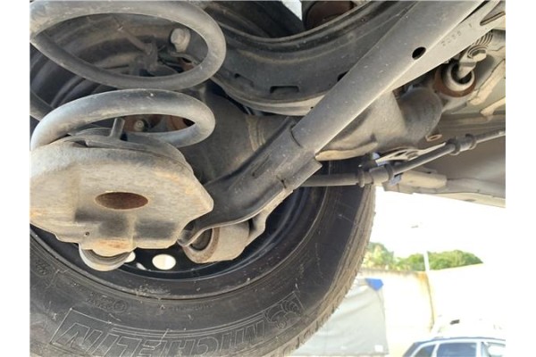 Recambio de brazo inferior trasero izquierdo para opel combo d 1.3 cargo l1h1 2,2t referencia OEM IAM 95515341 95527696 