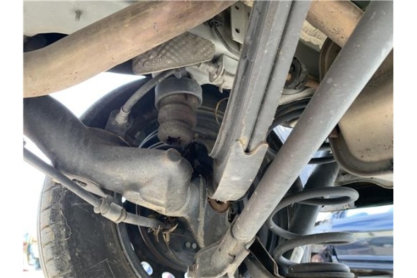 Recambio de brazo superior derecho suspension trasero para opel combo d 1.3 cargo l1h1 2,2t referencia OEM IAM 95515347  