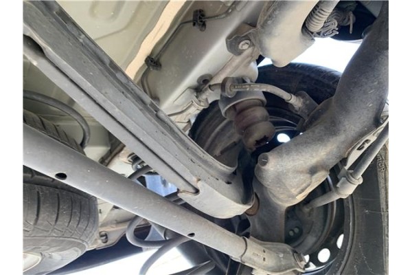 Recambio de brazo superior izquierdo suspension trasero para opel combo d 1.3 cargo l1h1 2,2t referencia OEM IAM 95515347  