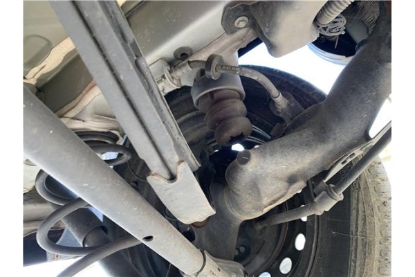 Recambio de brazo superior izquierdo suspension trasero para opel combo d 1.3 cargo l1h1 2,2t referencia OEM IAM 95515347  