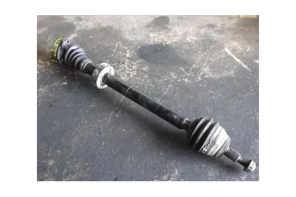 Recambio de palier delantero derecho para volkswagen golf iii berlina (1h1)(1991) 1.6 referencia OEM IAM   