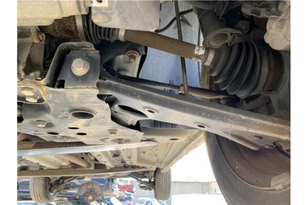 Recambio de brazo suspension delantero izquierdo para opel combo d 1.3 cargo l1h1 2,2t referencia OEM IAM 95514537  