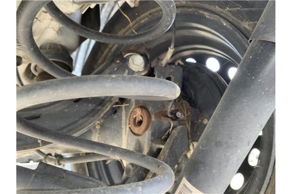 Recambio de brazo suspension trasero derecho para opel combo d 1.3 cargo l1h1 2,2t referencia OEM IAM 95520851  