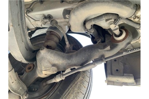 Recambio de brazo suspension trasero izquierdo para opel combo d 1.3 cargo l1h1 2,2t referencia OEM IAM 95520852  