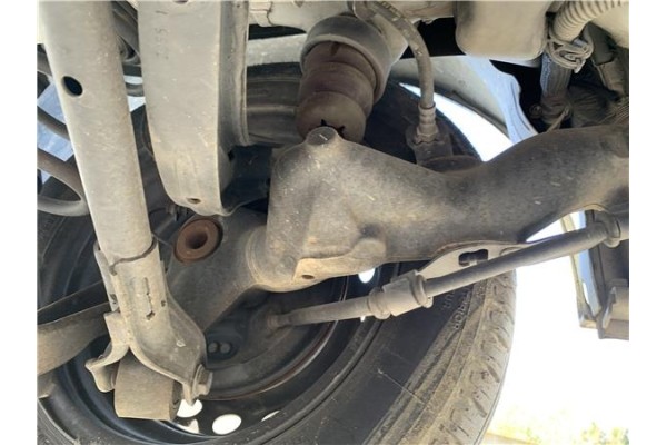 Recambio de brazo suspension trasero izquierdo para opel combo d 1.3 cargo l1h1 2,2t referencia OEM IAM 95520852  