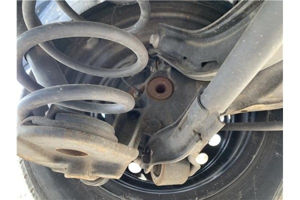 Recambio de brazo suspension trasero izquierdo para opel combo d 1.3 cargo l1h1 2,2t referencia OEM IAM 95520852  