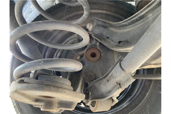 Recambio de brazo suspension trasero izquierdo para opel combo d 1.3 cargo l1h1 2,2t referencia OEM IAM 95520852  