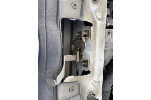 Recambio de cerradura capo para opel combo d 1.3 cargo l1h1 2,2t referencia OEM IAM 95509314  