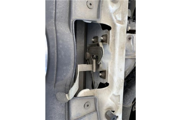 Recambio de cerradura capo para opel combo d 1.3 cargo l1h1 2,2t referencia OEM IAM 95509314  