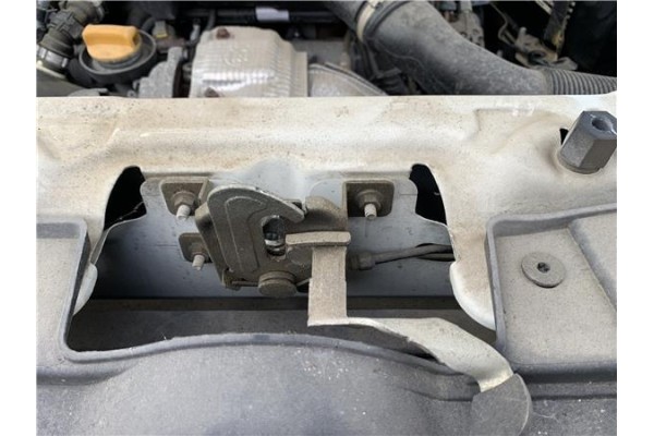 Recambio de cerradura capo para opel combo d 1.3 cargo l1h1 2,2t referencia OEM IAM 95509314  