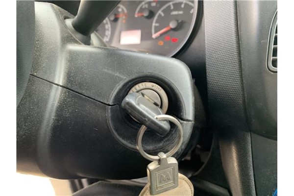 Recambio de clausor para opel combo d 1.3 cargo l1h1 2,2t referencia OEM IAM 95599622  