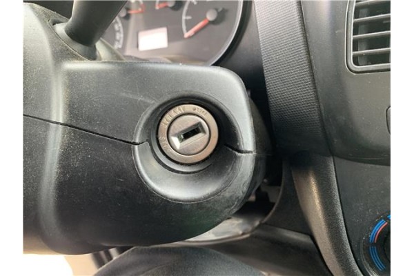 Recambio de clausor para opel combo d 1.3 cargo l1h1 2,2t referencia OEM IAM 95599622  