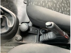 Recambio de consola para opel combo d 1.3 cargo l1h1 2,2t referencia OEM IAM 95524842  