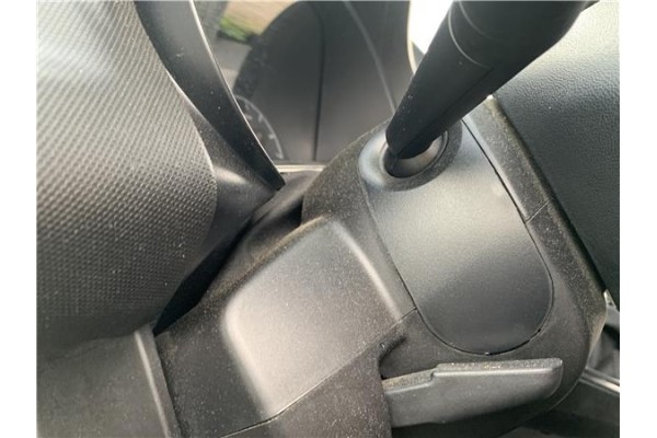 Recambio de embellecedor columna direccion para opel combo d 1.3 cargo l1h1 2,2t referencia OEM IAM 95511354 95511356 