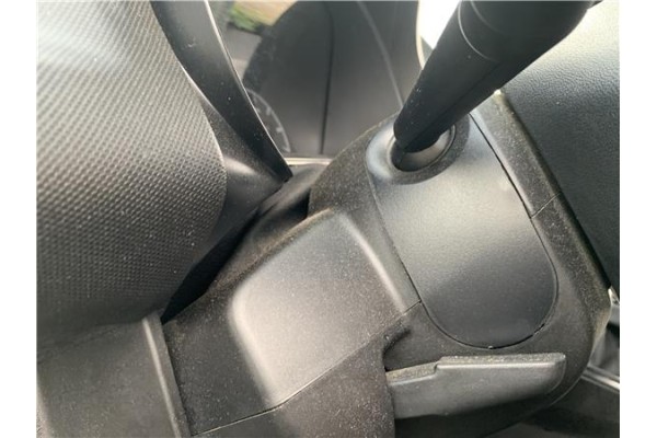 Recambio de embellecedor columna direccion para opel combo d 1.3 cargo l1h1 2,2t referencia OEM IAM 95511354 95511356 