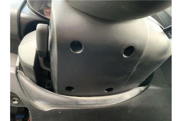 Recambio de embellecedor columna direccion para opel combo d 1.3 cargo l1h1 2,2t referencia OEM IAM 95511354 95511356 