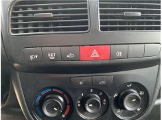 Recambio de interruptor luces emergencia para opel combo d 1.3 cargo l1h1 2,2t referencia OEM IAM 95524530  